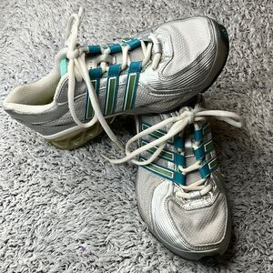 ADIDAS 7 Boost Boston Unisex Shoe